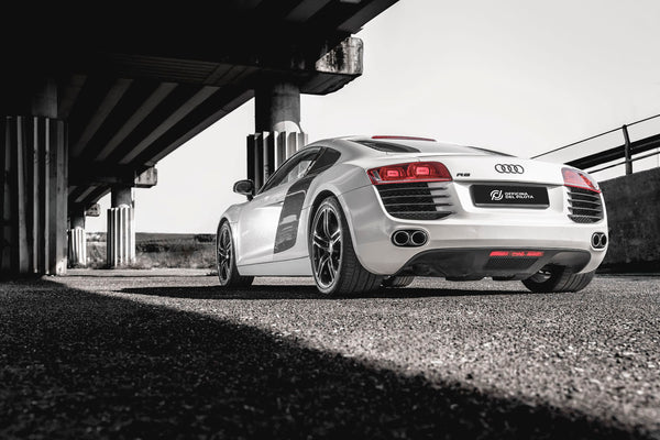 R8